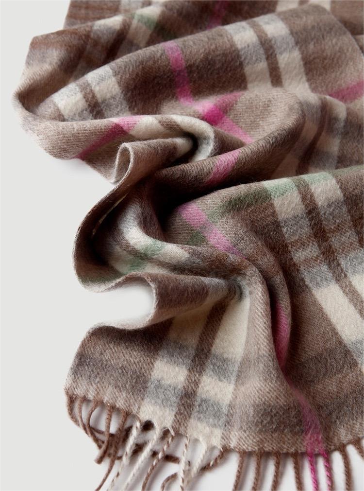 100% Cashmere Sandy Scarves