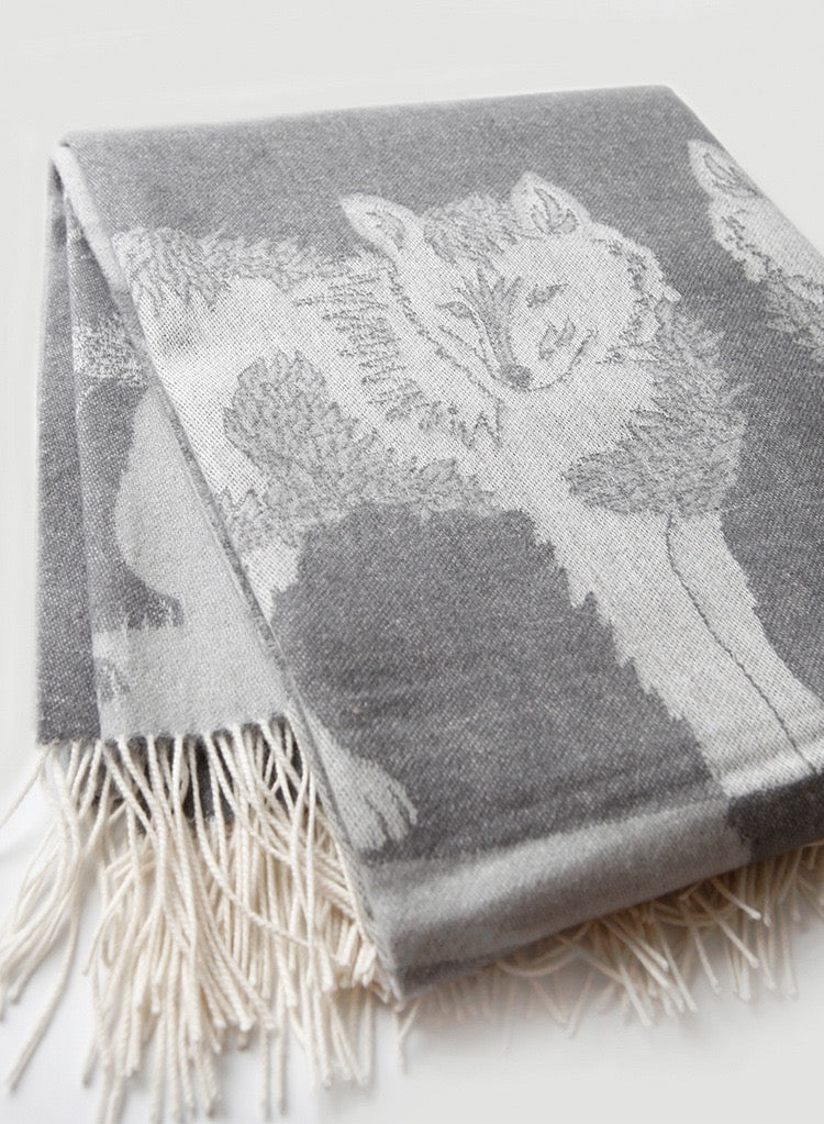 100% Lamb Wool Wolf Blanket