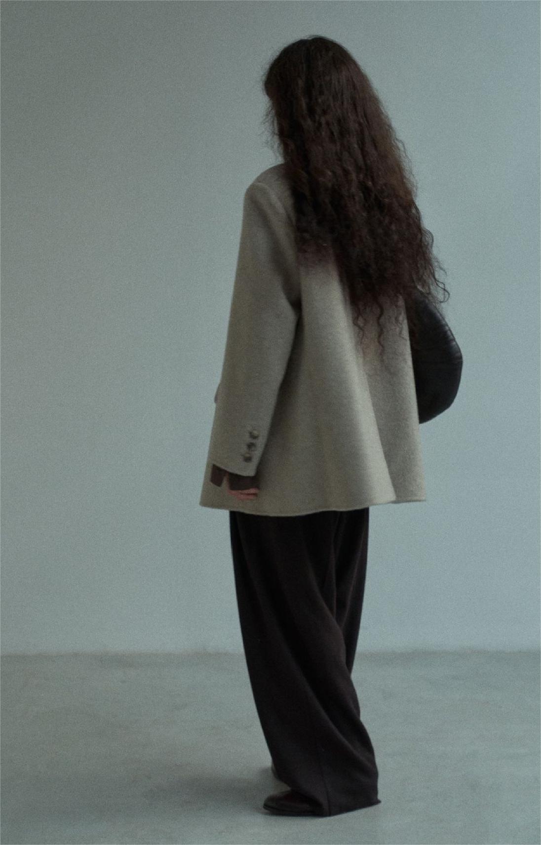 Handmade Lamb Wool Lucía Overcoat