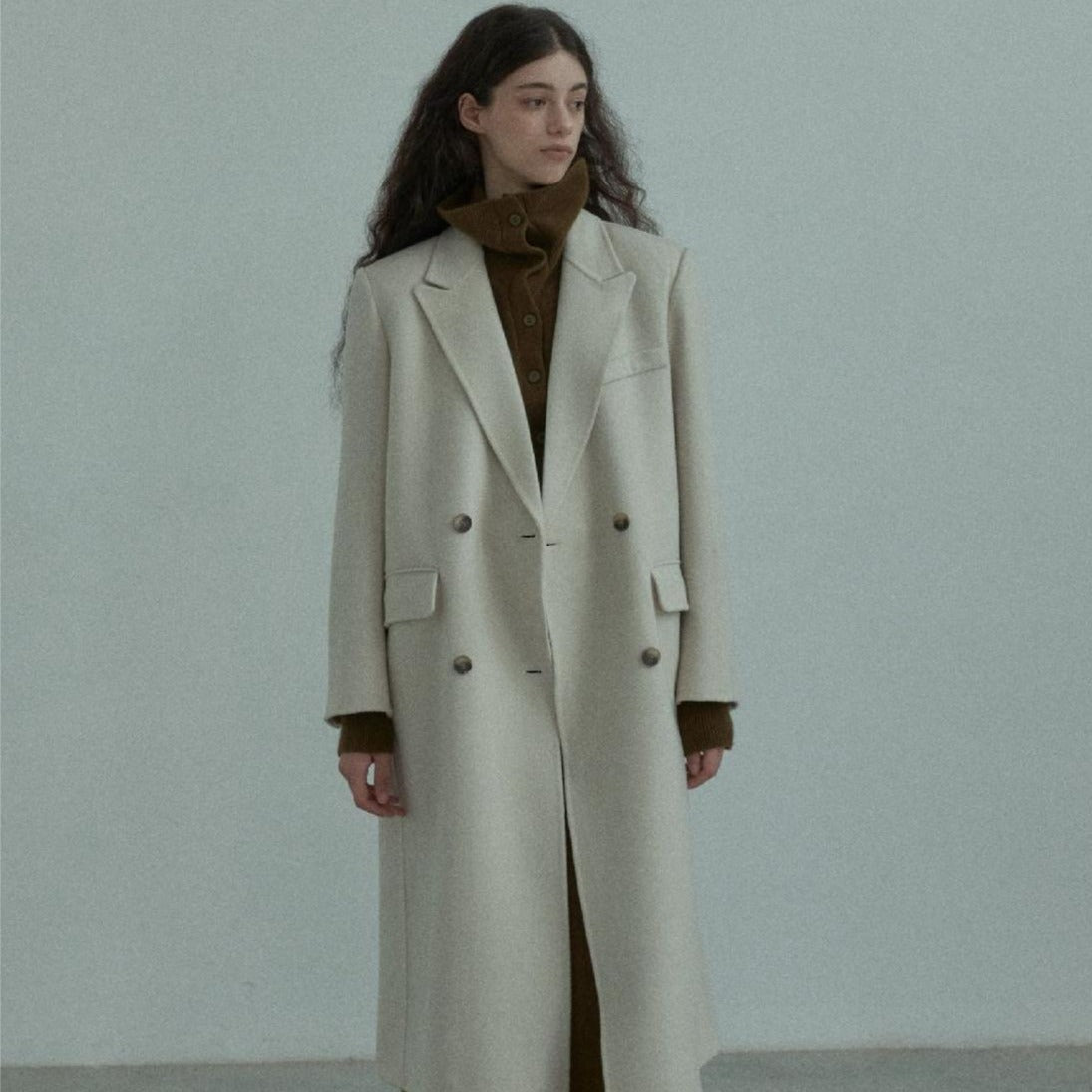 Handmade Lamb Wool Mía Overcoat