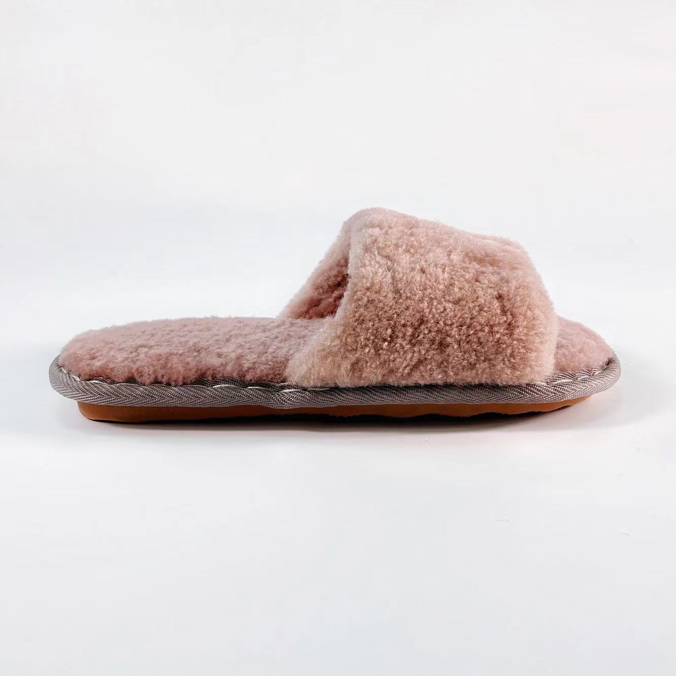 100% Lamb Wool Slipper