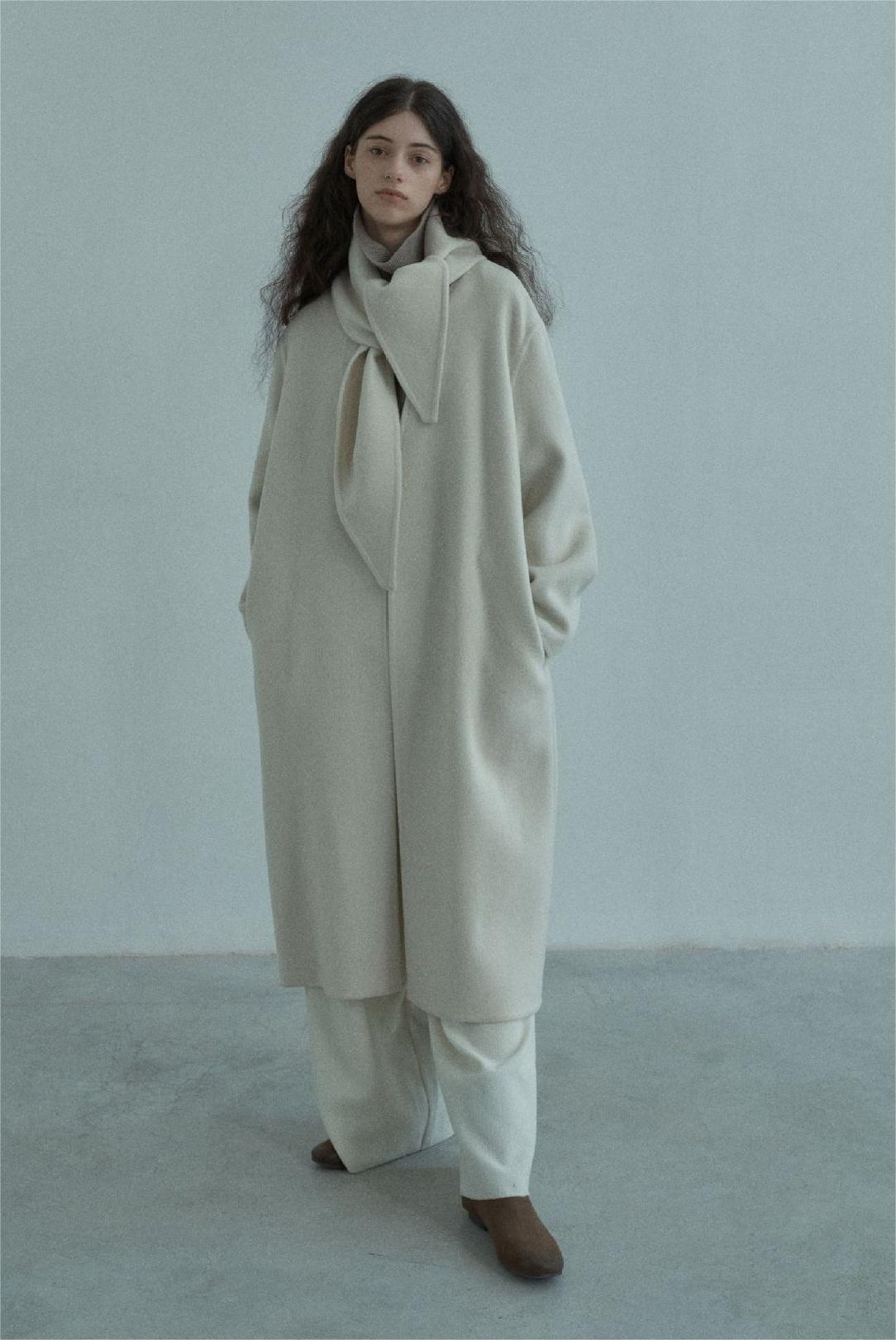 Handmade Lamb Wool María Overcoat