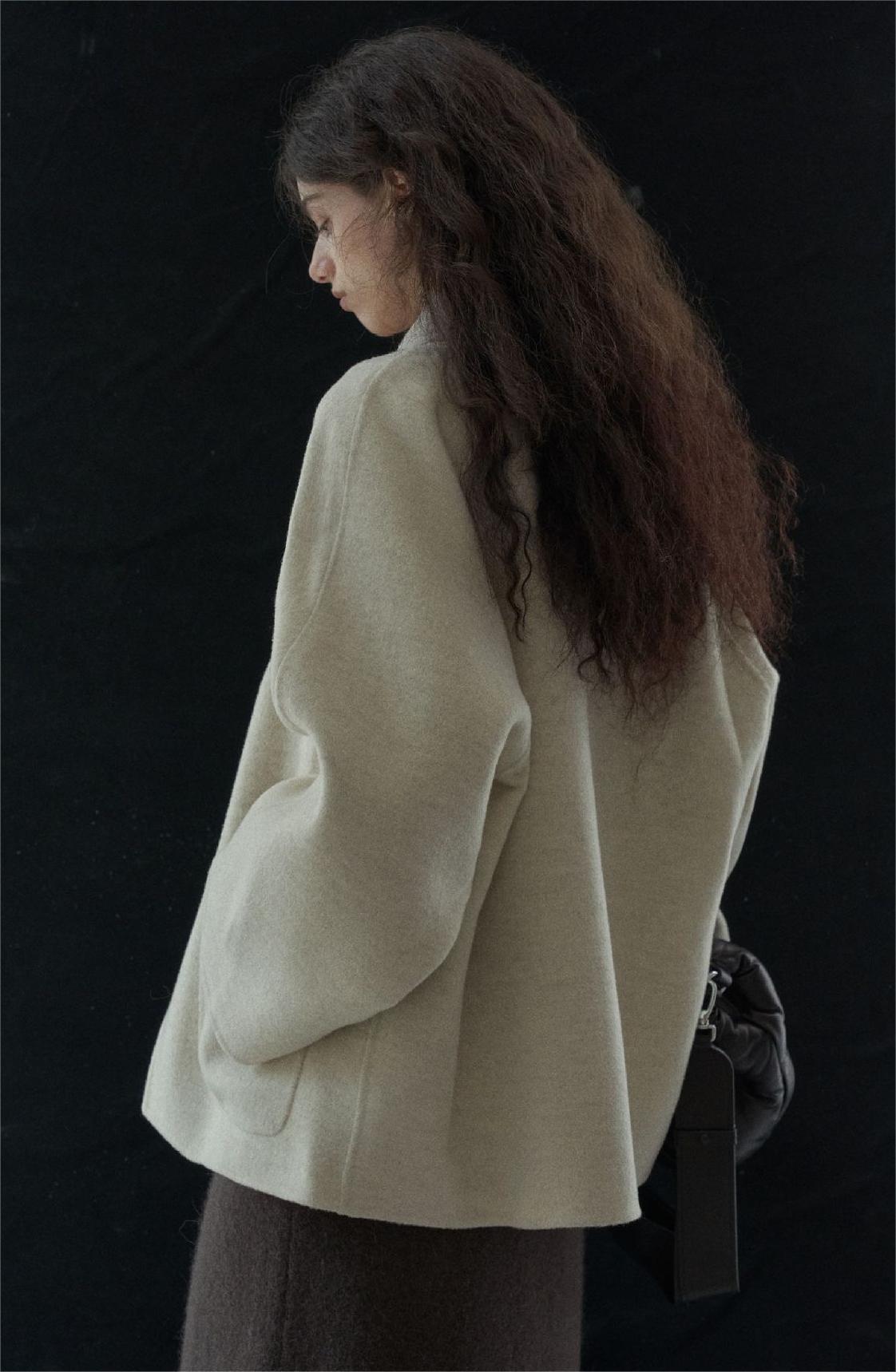 Handmade Lamb Wool Lucía Overcoat