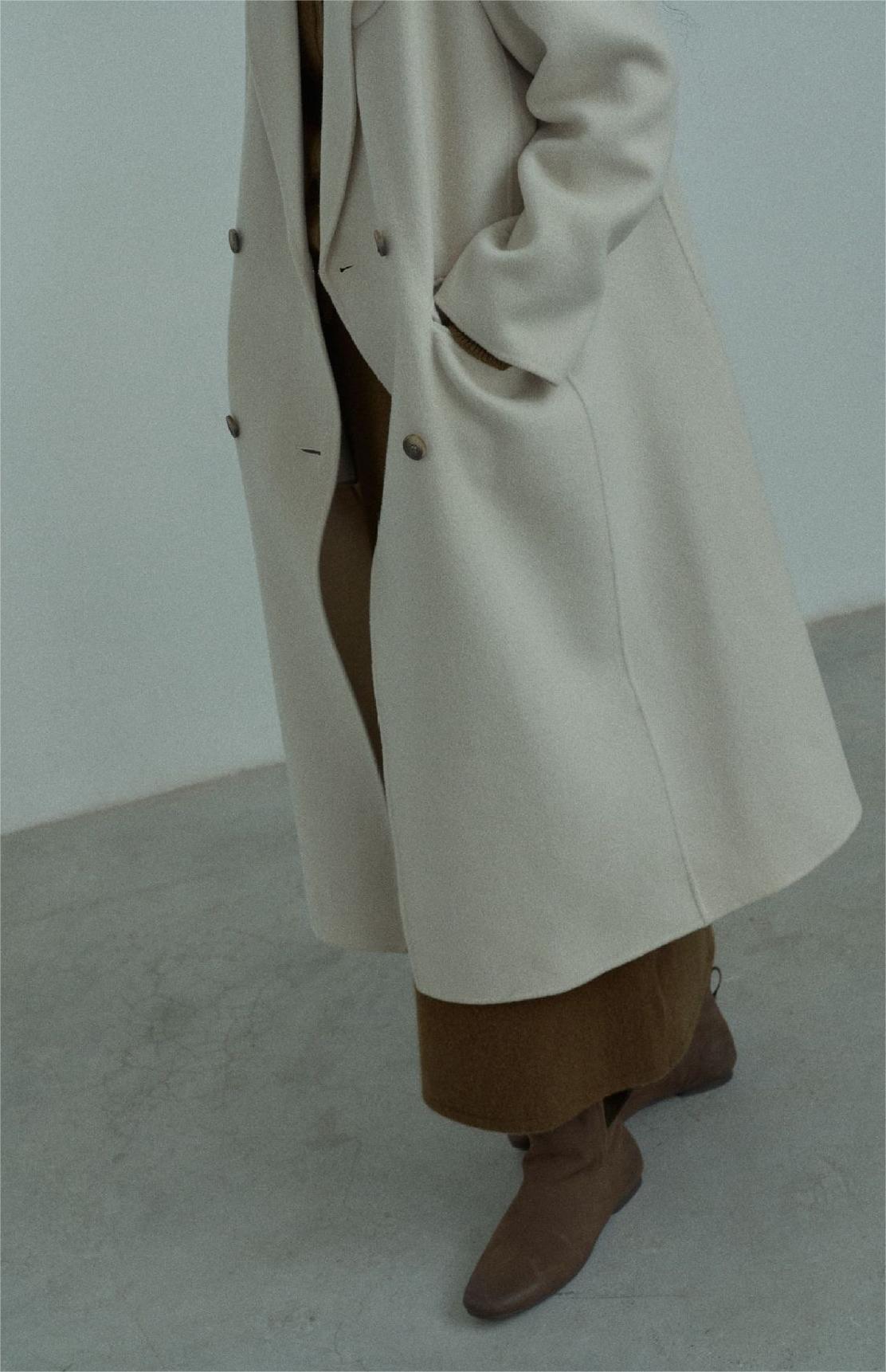 Handmade Lamb Wool Mía Overcoat