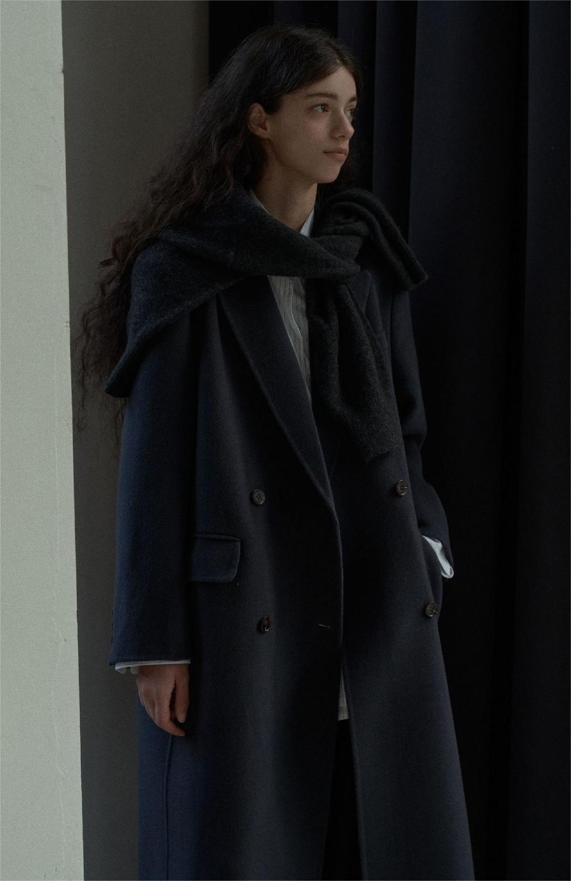 Handmade Lamb Wool Mía Overcoat