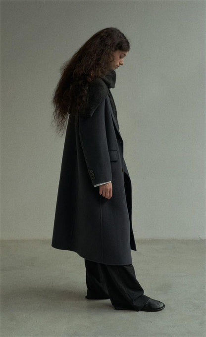 Handmade Lamb Wool Mía Overcoat